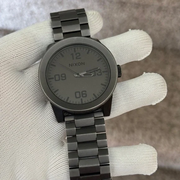 Nixon Corporal Stainless Steel GrayWatch men’s